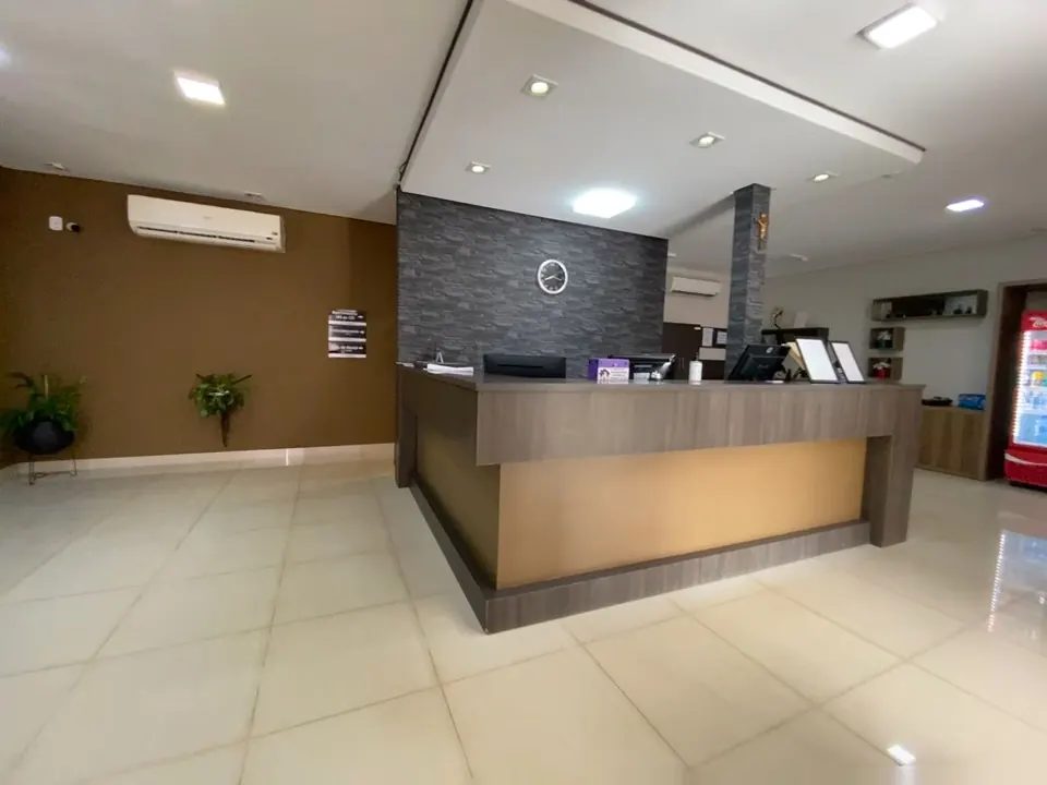 Recepção do Hotel Barril